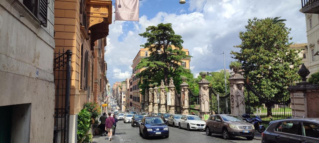 Appartamento Storico In Zona Barberini ローマ エクステリア 写真