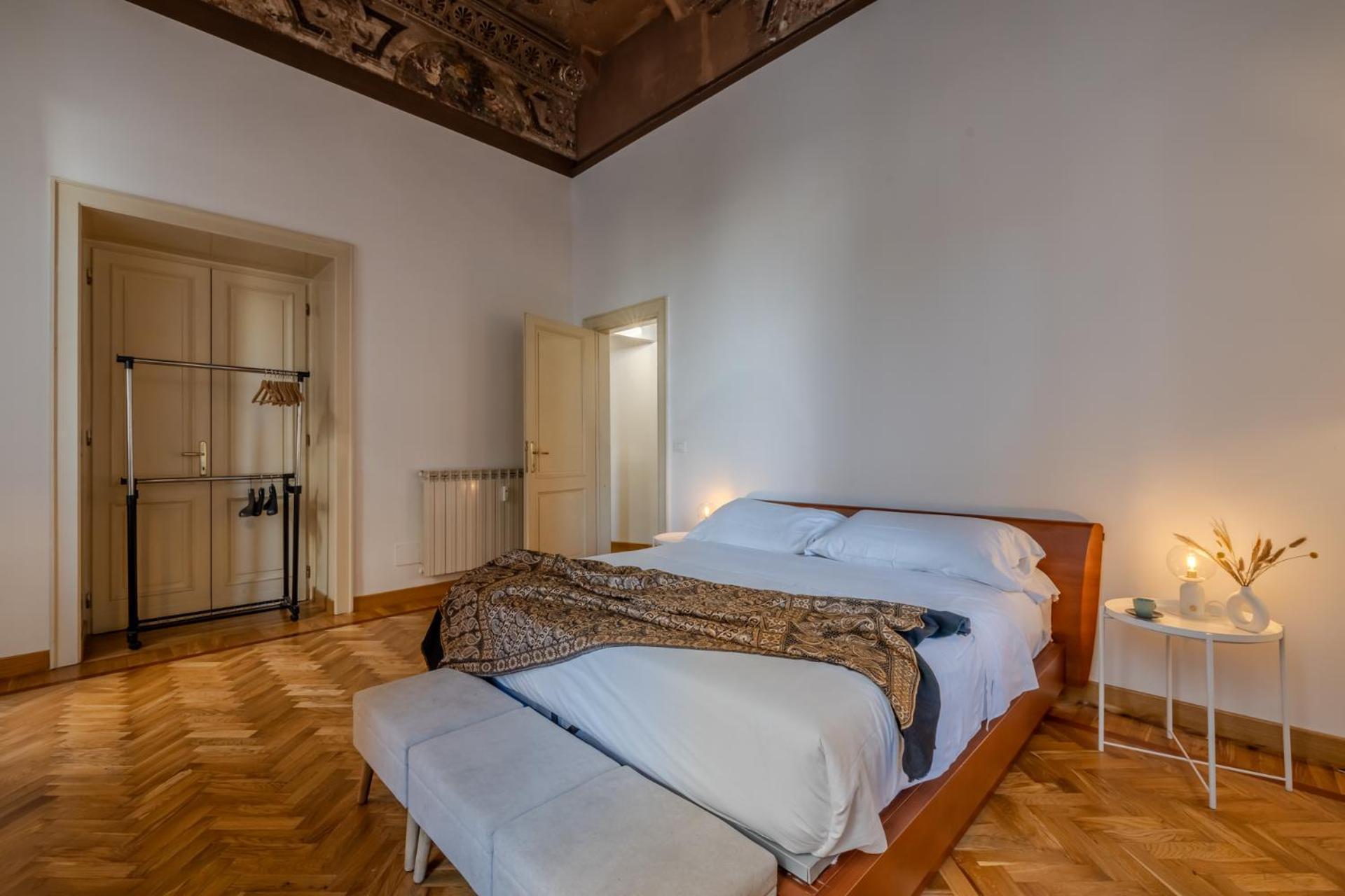 Appartamento Storico In Zona Barberini ローマ エクステリア 写真